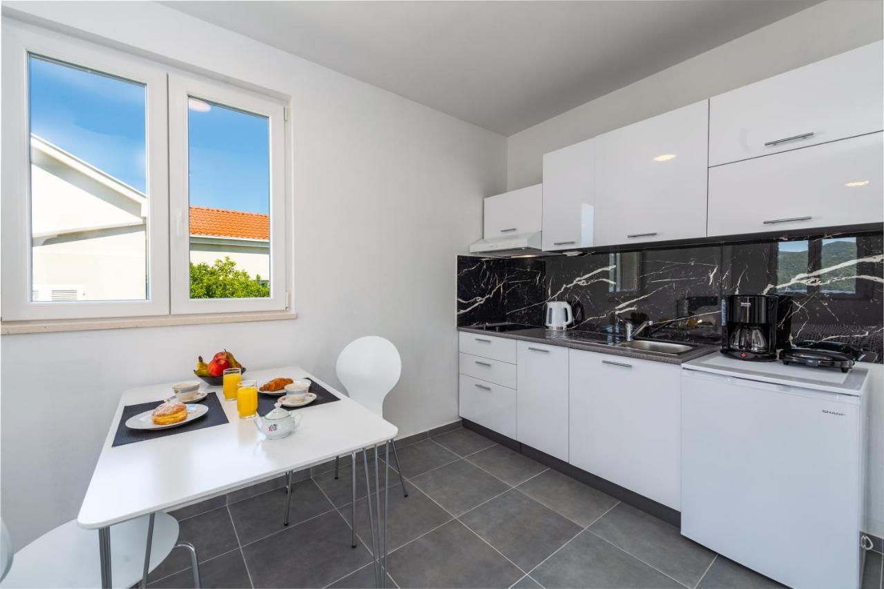 Korta Apartments Viganj Eksteriør bilde